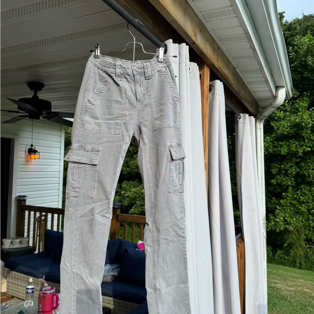 American Eagle Gray Cargo Pants